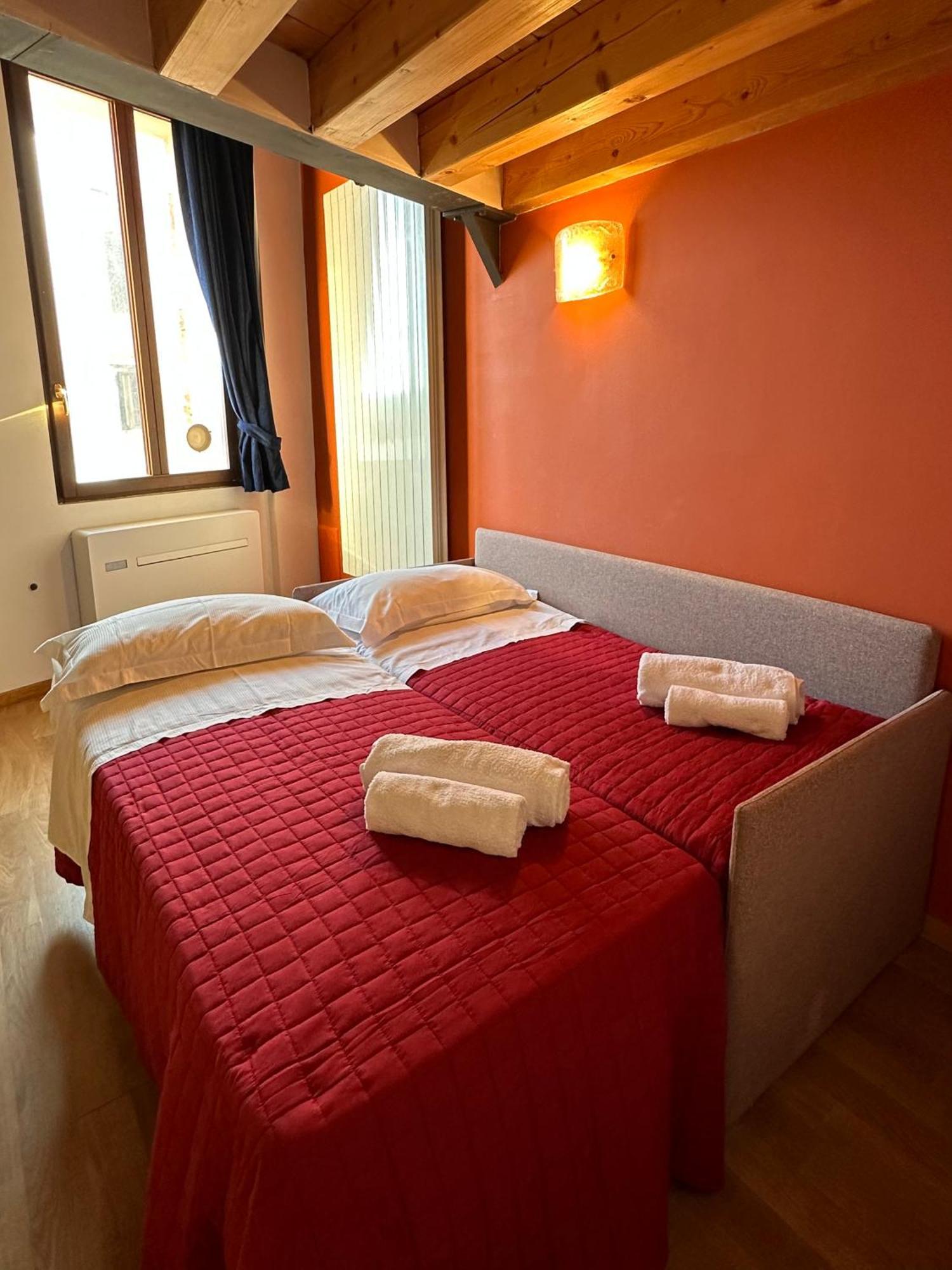 Collegio Amdg Hotel Venetië Kamer foto