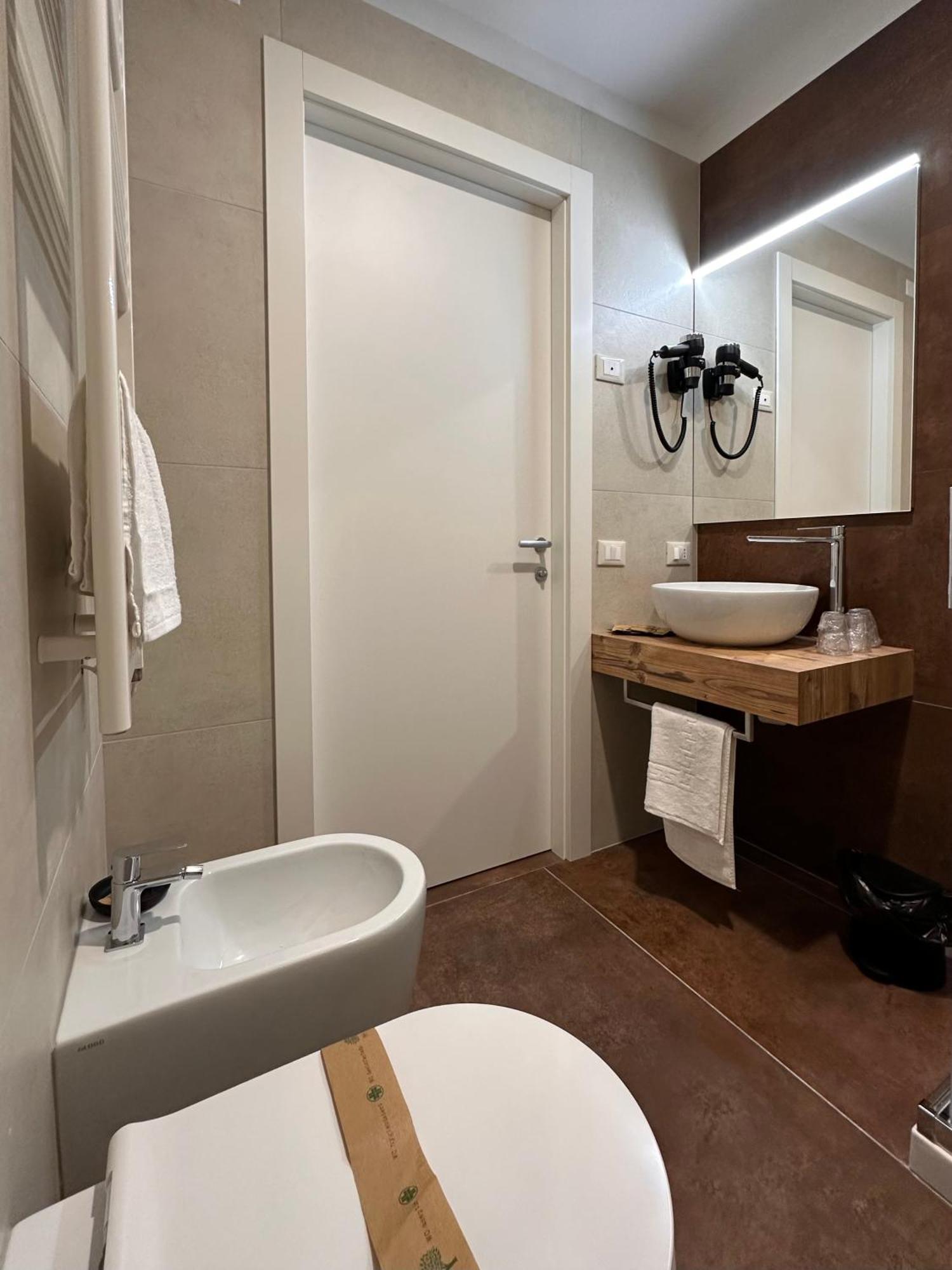 Collegio Amdg Hotel Venetië Kamer foto